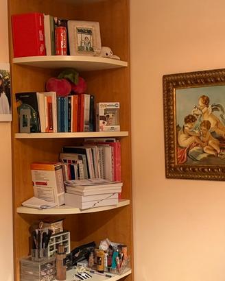 Libreria angolare