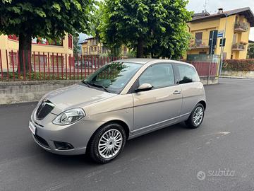 Lancia Ypsilon 1.2 NEOPATENTATI