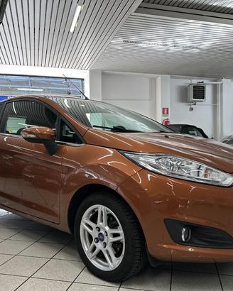 FORD Fiesta 1.6 TDCi 95CV 3 porte Titanium - Dis