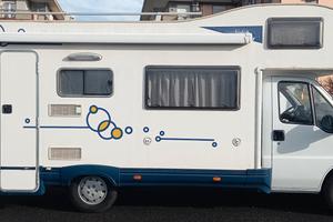 camper 7 posti con aria condizionata 