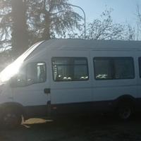 Scuolabus/ Daily 28 posti anno 2005 euro 7.500