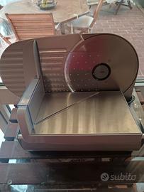 Affettatrice elettrica Ausonia