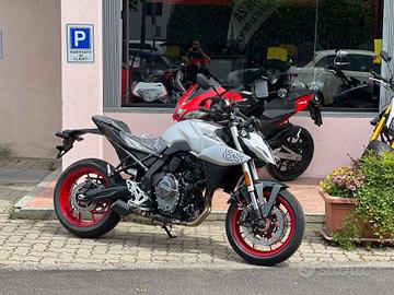 Suzuki GSX-8S S in PROMOZIONE