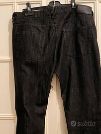 Pantaloni jeans