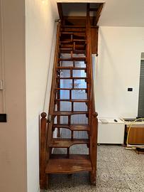 Scala in legno