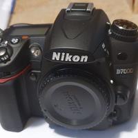 Nikon  D7000