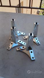 set 4 piedi in plastica per piccoli mobili