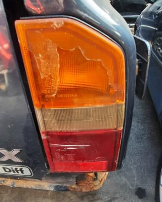 SUZUKI VITARA 1990 - FARO POSTERIORE DESTRO