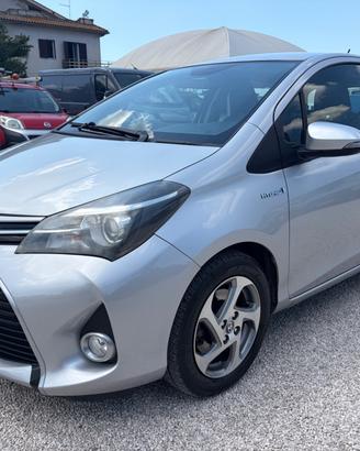 Toyota Yaris 1.5 130 Hybrid 5 porte Lounge