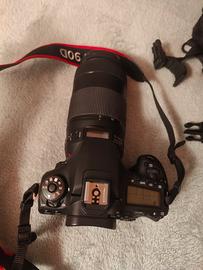 EOS 90D + EF-S 18-55mm f/3.5+ 70-300