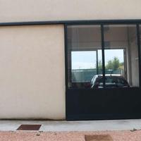 PORTONE SCORREVOLE IN ALLUMINIO