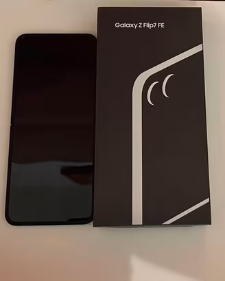 Samsung Galaxy Z Flip7 FE Nero