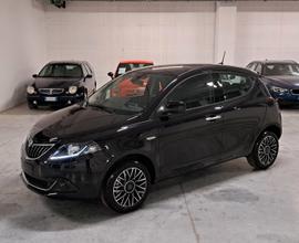 Lancia Ypsilon 1.0 FireFly Hybrid Platino MY'24 Km