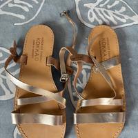Sandali greci