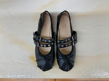 Ballerina con cinturini nera