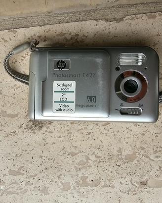 fotocamera Hp e macchina fotografica Cometa 