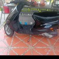 Scooter zip 50