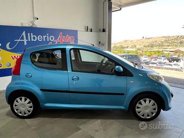 Peugeot 107 68CV 5p. Plaisir: prezzo e scheda tecnica 