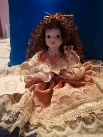 BAMBOLE PORCELLANA CAPODIMONTE