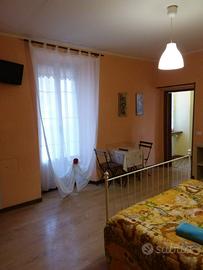 Monolocale camera+bagno+cucinotto tutto autonomo