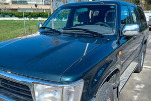 TOYOTA FOUR RUNNER 2400 TD