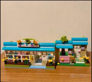 Lego friends, ambulatorio veterinario
