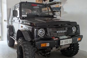 Suzuki samurai