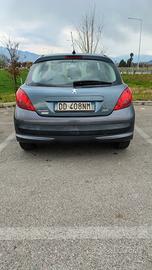 Peugeot 207 HDi diesel 1.4