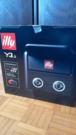 illy macchina caffè 