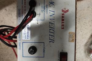 inverter 12V/220v