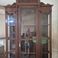 vetrina antica del 800