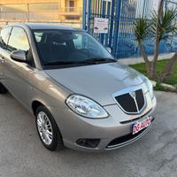 Lancia Ypsilon Cambio Automatico 1.3 mjt 75 cv 201