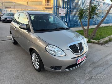 Lancia Ypsilon Cambio Automatico 1.3 mjt 75 cv 201