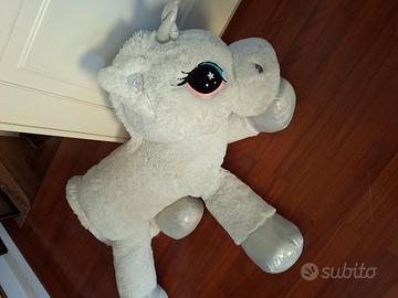 peluche gigante unicorno