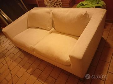 divano due posti 
