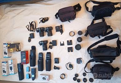 Attrezzatura Nikon e Canon assortita