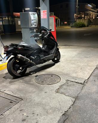 Yamaha tmax