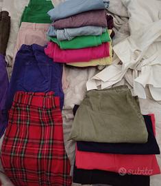 mix trenta pantaloni diversi colori e maglie