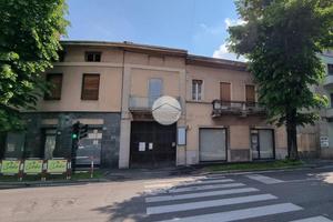 MULTILOCALE A BUSTO ARSIZIO