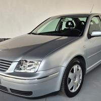 Volkswagen Bora 1.6 16V cat Highline