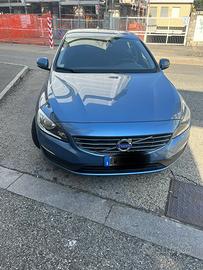 Auto volvo s60