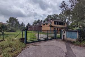 Capannone + terreno edif. industriale