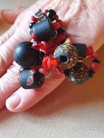 Anello con murrine nere e rosse veneziane