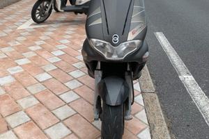 Gilera runner 125