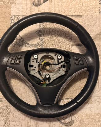 Volante bmw Serie 1 E87 118 d 2009 in pelle
