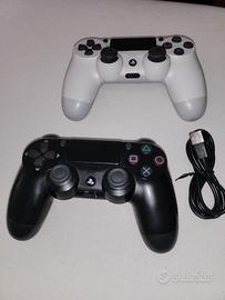 2 Controller Playstation 4 Usati
