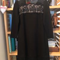 Vestito nero e cipria