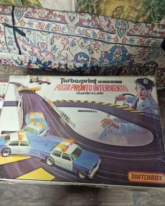 pista matchbox vintage 