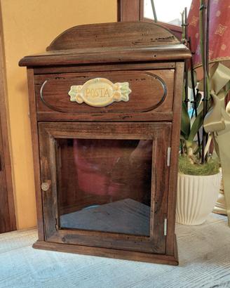 Portaposta in legno antico