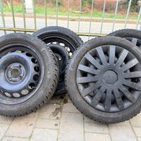 Cerchi e gomme Toyota Aygo 15”